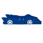 Cama plataforma con forma de coche de carreras y ruedas